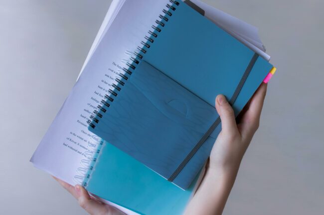 pexels-alexakeiart-8039752